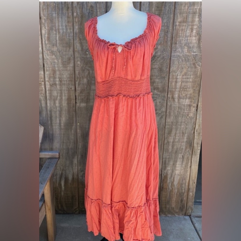 Old Navy Maxi Dress
Size: XXLP